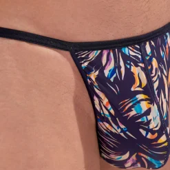 String Temptation Plume Viscaya